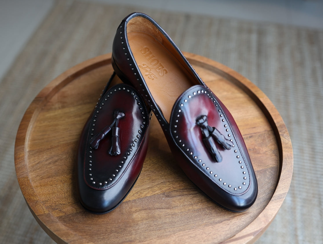 Brushed burgundy tassel loafers